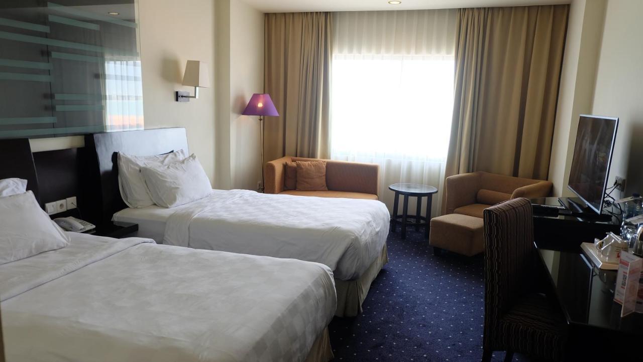 Swiss-Belhotel Silae פאלו מראה חיצוני תמונה