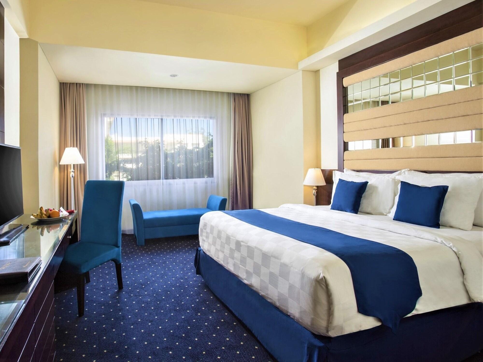 Swiss-Belhotel Silae פאלו מראה חיצוני תמונה