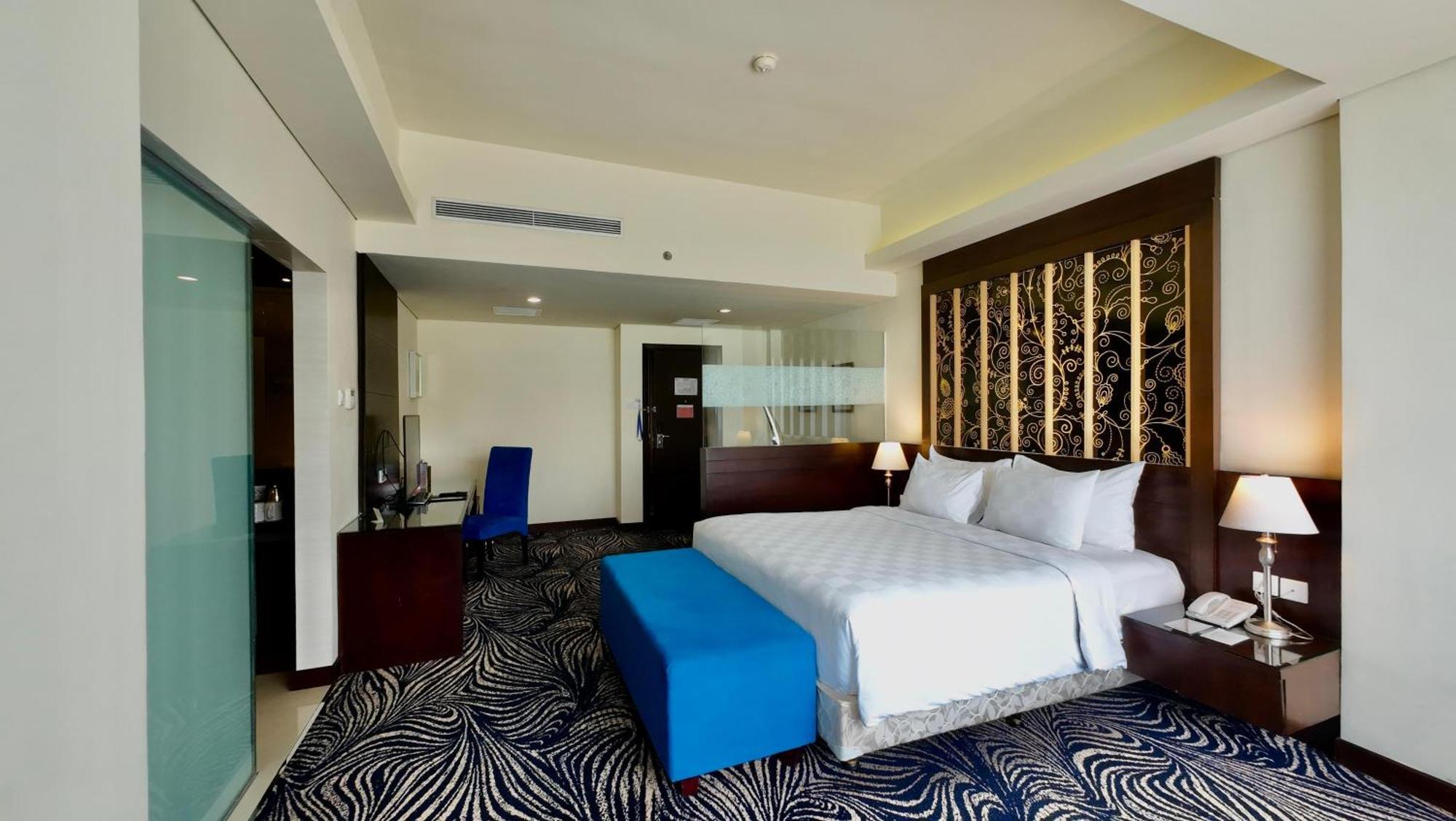 Swiss-Belhotel Silae פאלו מראה חיצוני תמונה