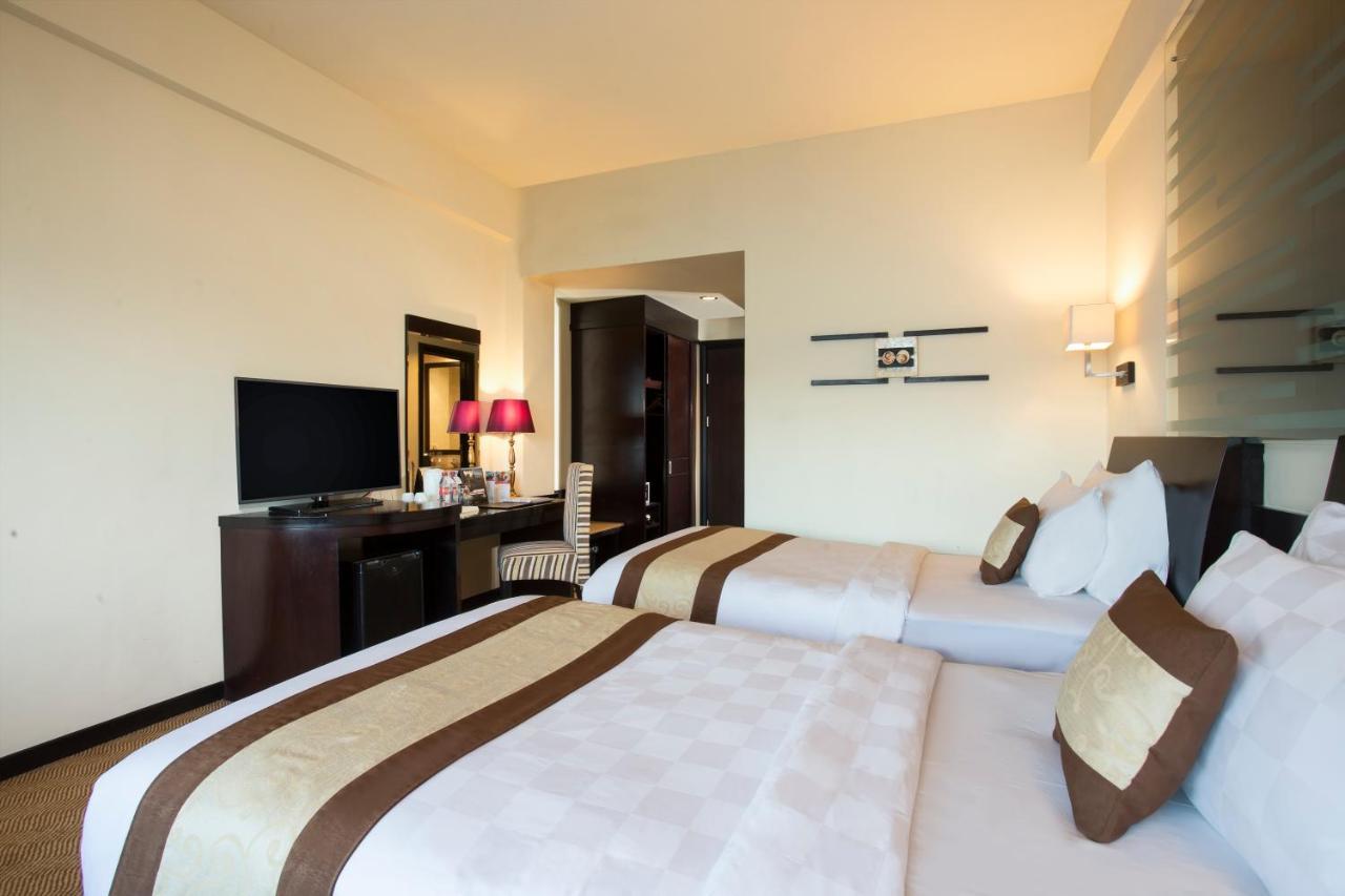 Swiss-Belhotel Silae פאלו מראה חיצוני תמונה
